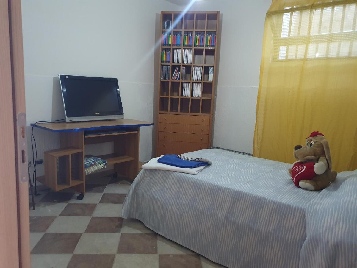 Apartamento Al Rifugio Montecorvino Pugliano Exterior foto