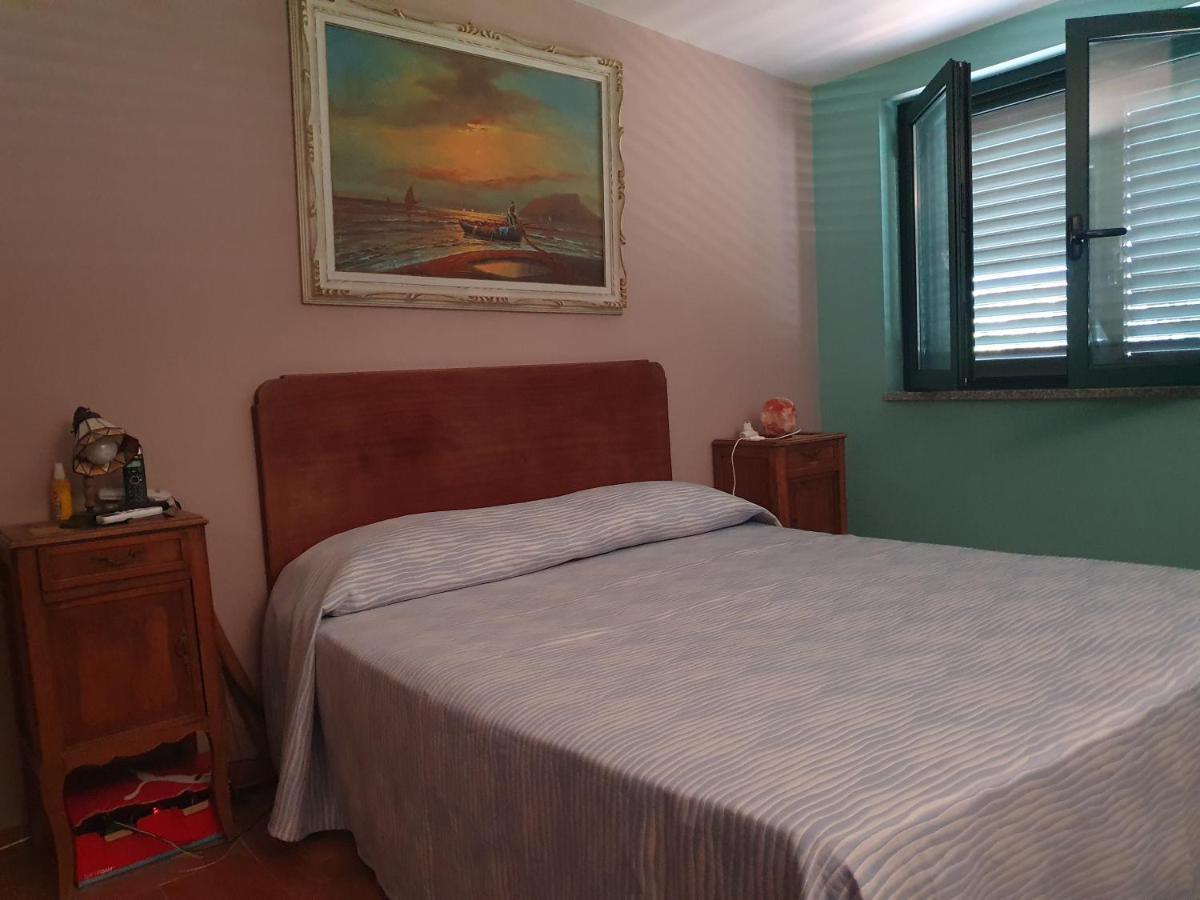 Apartamento Al Rifugio Montecorvino Pugliano Exterior foto